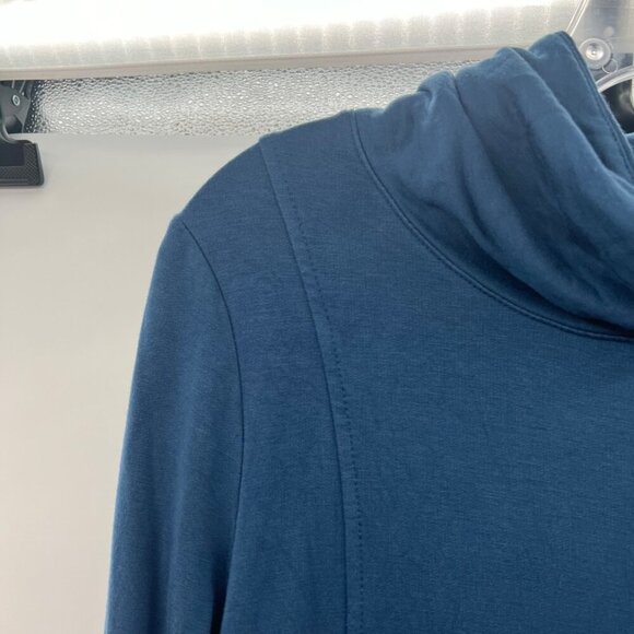 Chico's Cowl Neck Pullover Top Long Sleeve Blue Size Small Pockets - Picture 4 of 9